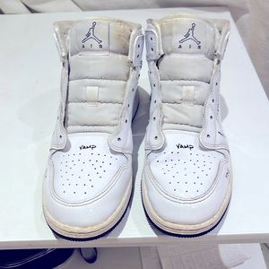 Air Jordan 1s “Schematic” Size: 5.5Y